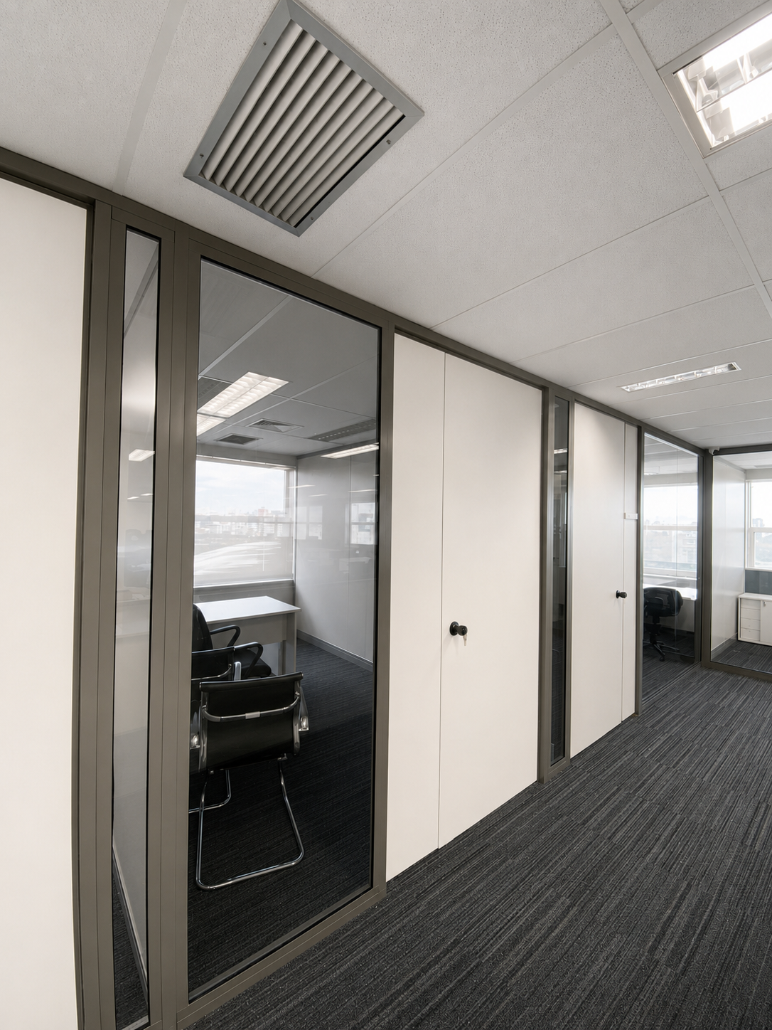 Divisória corporativa — projeto executado pela Stick Glass, imagem 5